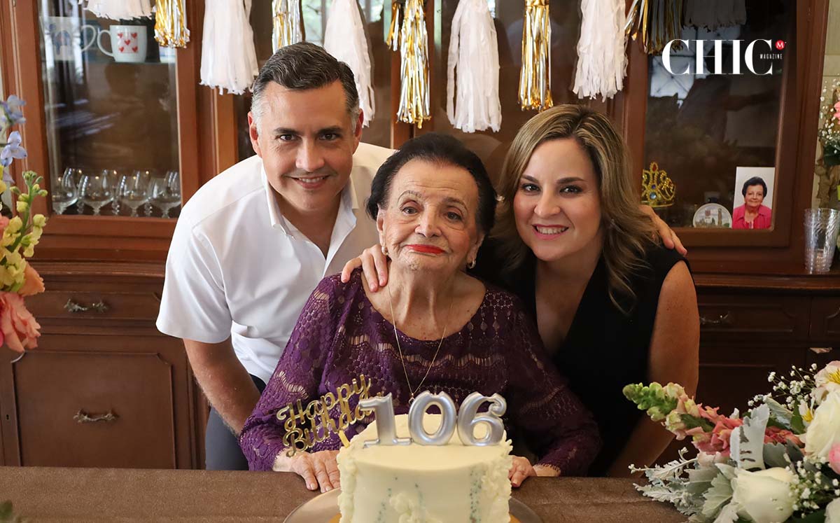 Rodolfo Manrique, Agustina Lavalle Y Rosa Elena González