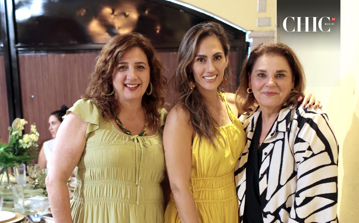 Elena, Tita y Magaly