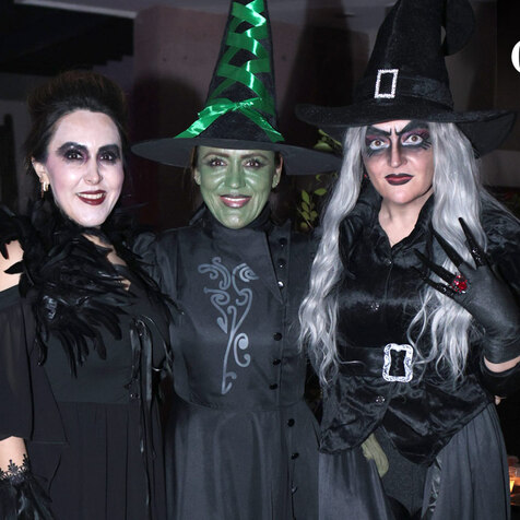 Elisa Esparza, Hilda Gallegos y Claudia Leal