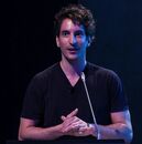 Él es Lorenzo Bertelli, el heredero de Prada que liderará Versace tras su compra (Foto: Getty Images)