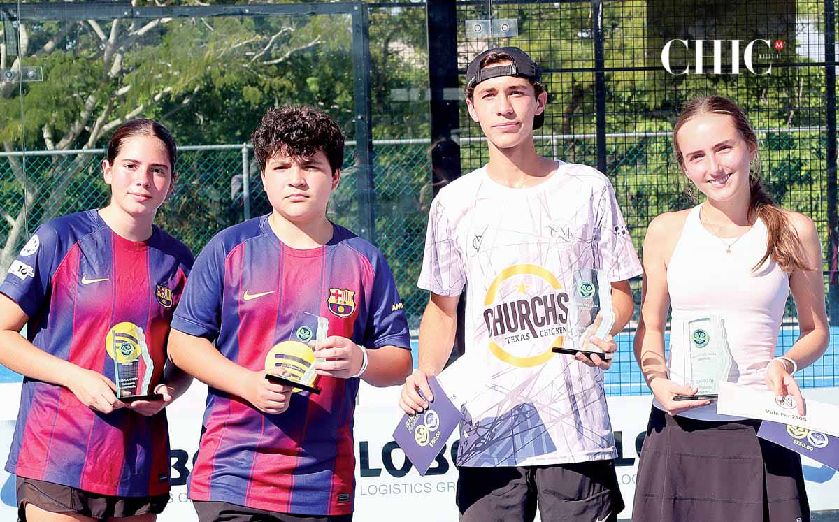 Camila Sáenz, Javi Sierra, Diego Eichelmann y Bárbara Gutierrez