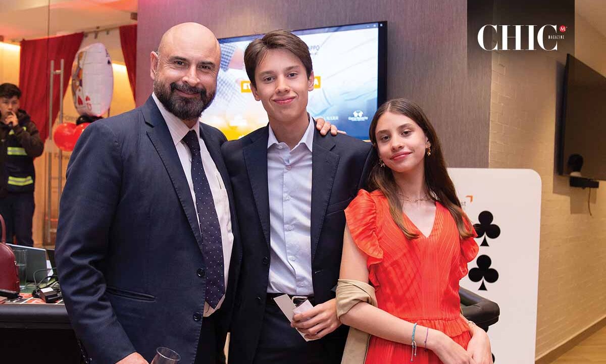 Jaime Gabriel, Patricio López y Victoria López