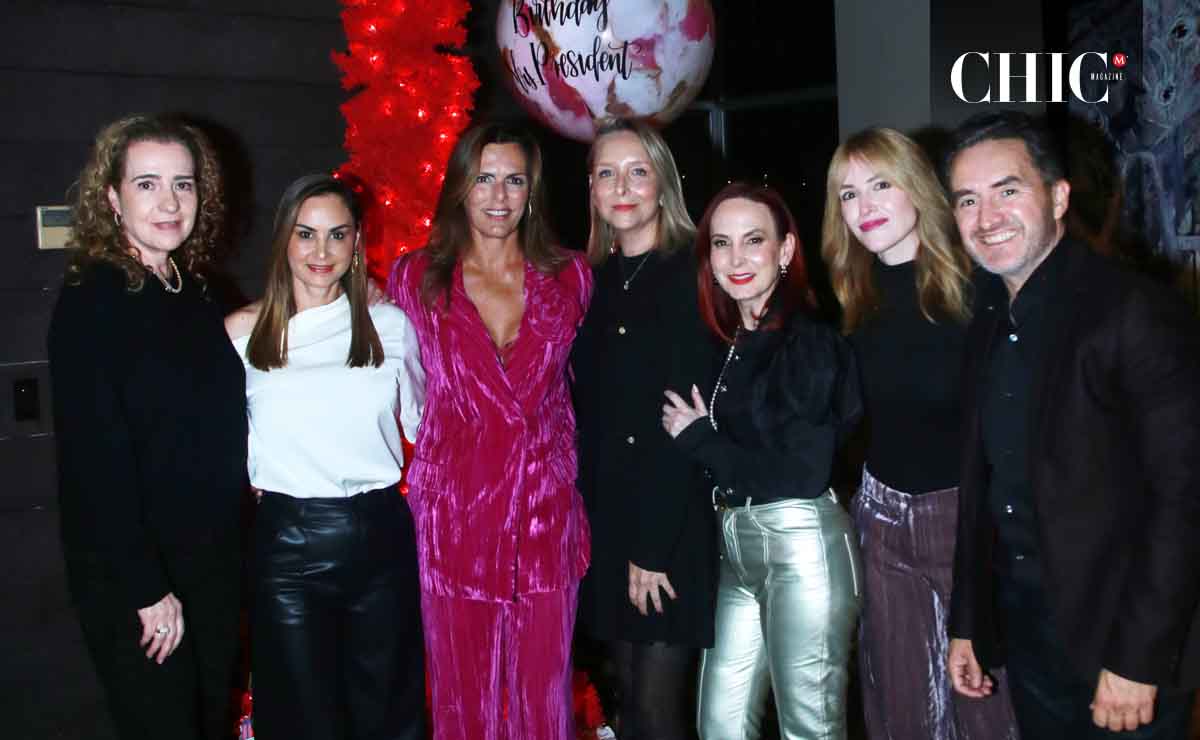 Karla Ferrigno, Claudette Treviño, Rosa María Oliver, Adriana Zavala de Cortázar, Mónica García de Moyeda, Gaby Espinosa de Kuri y Luis Guajardo