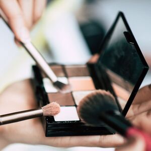 Aprende a identificar si un producto fue probado en animales y qué ingredientes revelan su verdadero origen (freepik)