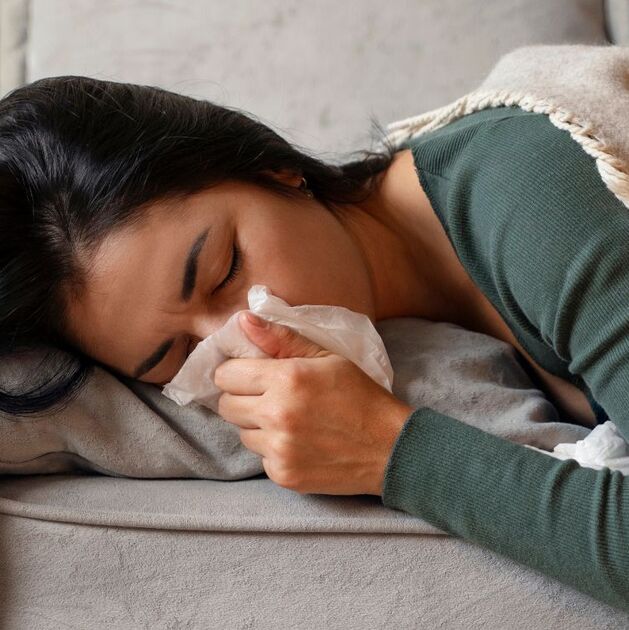 La gripe H3N2 genera alarma por su contagio acelerado (Freepik)