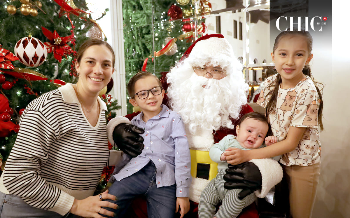 Bre Tinajero, David Cordero, Sameul Cordero y Natalia Cordero