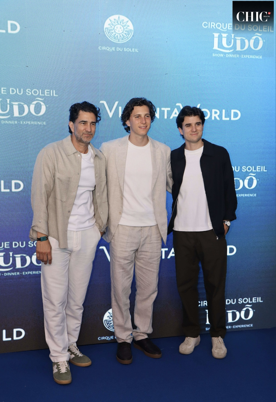 La alfombra azul de Cirque du Soleil marcó el inicio del estreno mundial de LUDŌ en Vidanta World Nuevo Nayarit. (Cortesía)