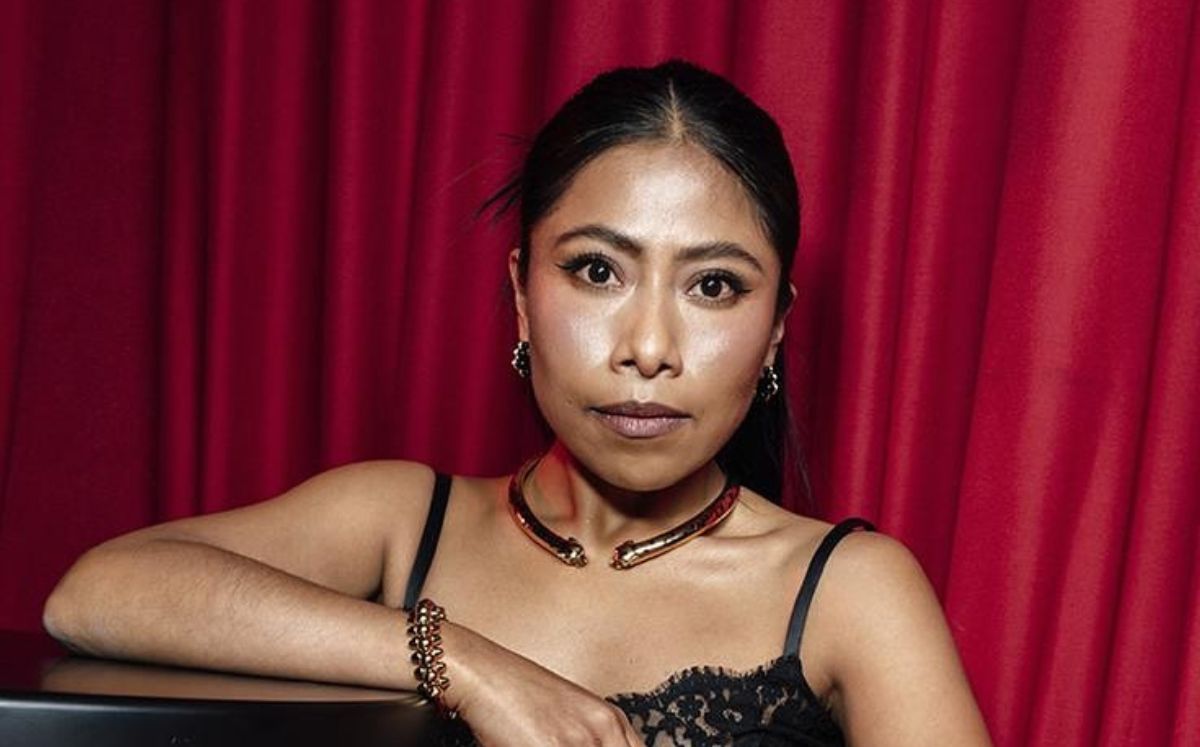 Yalitza Aparicio impone estilo con un top paliacate en el concierto de Bad Bunny (Instagram)