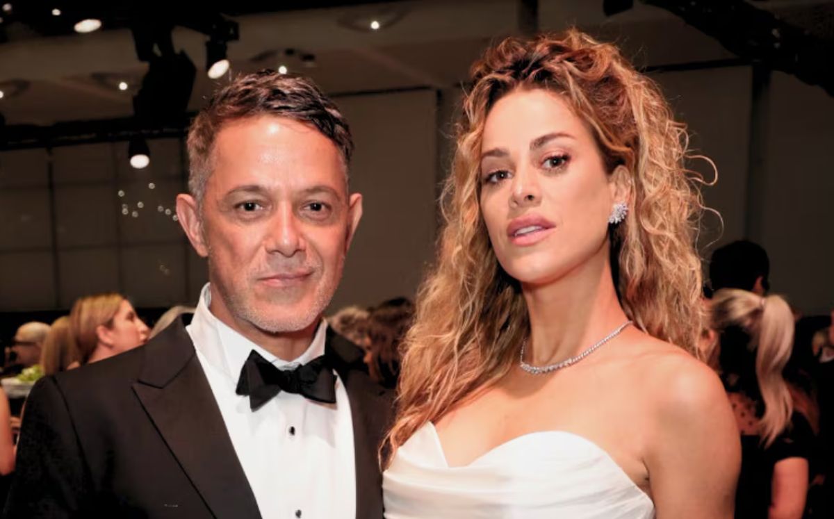 La historia de amor de Alejandro Sanz y Candela Márquez: cómo se conocieron, cuándo lo hicieron oficial y cómo enfrentan los rumores (Getty Images)