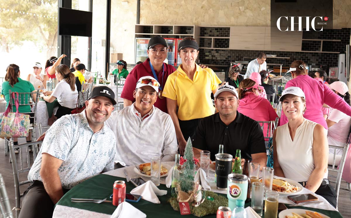 Laura, Mónica, Juan Carlos, Max, Valente y Mary