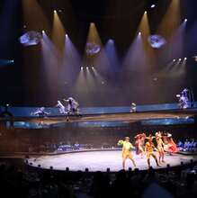 El teatro de LUDŌ ofrece una visibilidad envolvente de 360 grados para una experiencia totalmente inmersiva.(Cortesía)