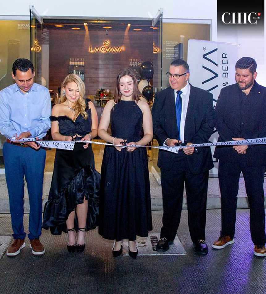 Invitados disfrutaron de una velada entre vinos, destilados y conversaciones en un ambiente festivo.(Cortesía)