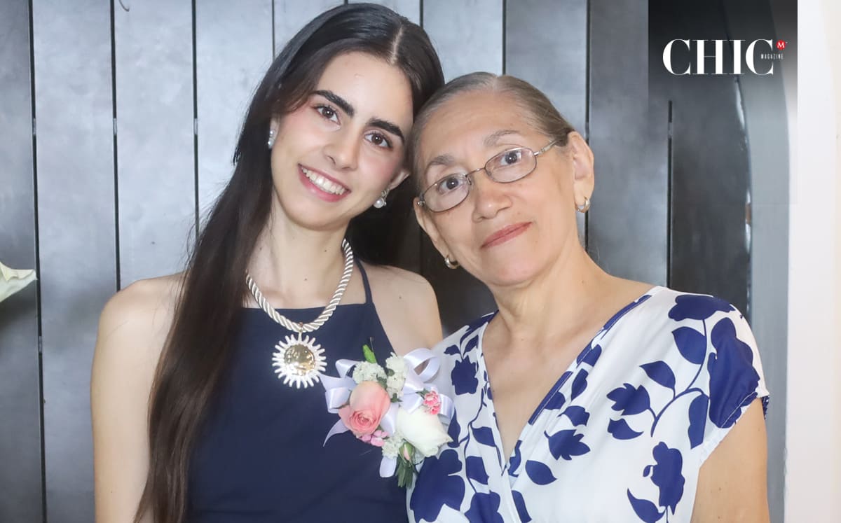 María Andrea De Gorordo y Aristea Arenas