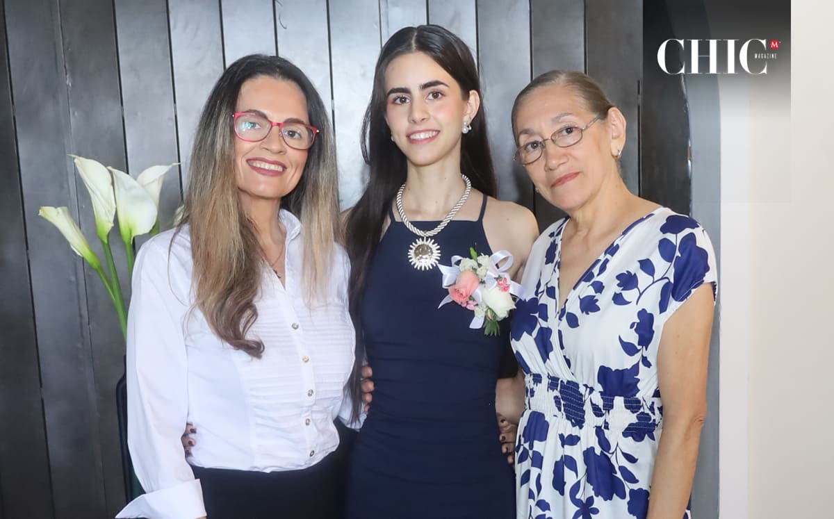 Rosario Castro, María Andrea De Gorordo, Aristea Arenas