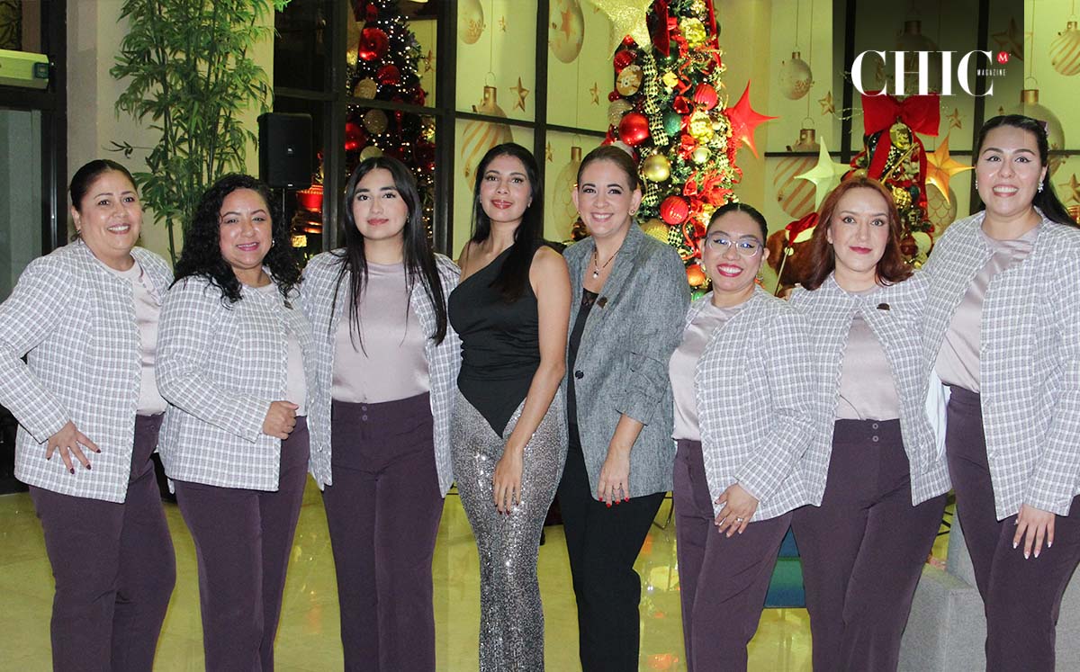 Patricia Hernández, Isis Baizabal, Mónica Martínez, Yamile García, Alma Cardenas, Jessica Dominguez, Iveth Muñoz y Daniela Solorzano