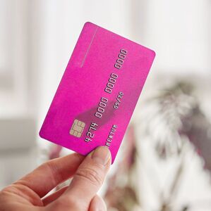 Descubre qué tarjetas participan en la Tercera Venta Nocturna Liverpool 2025 y cuáles son los métodos de pago (Getty Images)