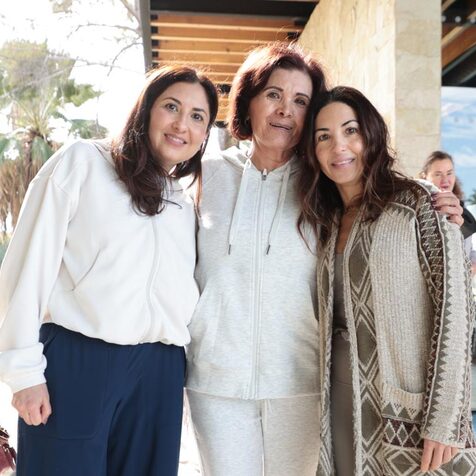 Mónica, Paty y Paola