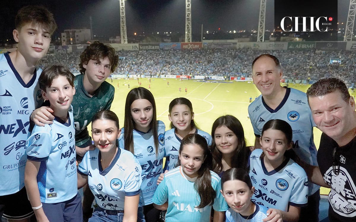 Eduardo Inguanzo, José Ángel García, Fernando Barnetche, Zaira Loyola, María Fernanda García, Mariel Díaz, José Ángel García, Ana Carolina García