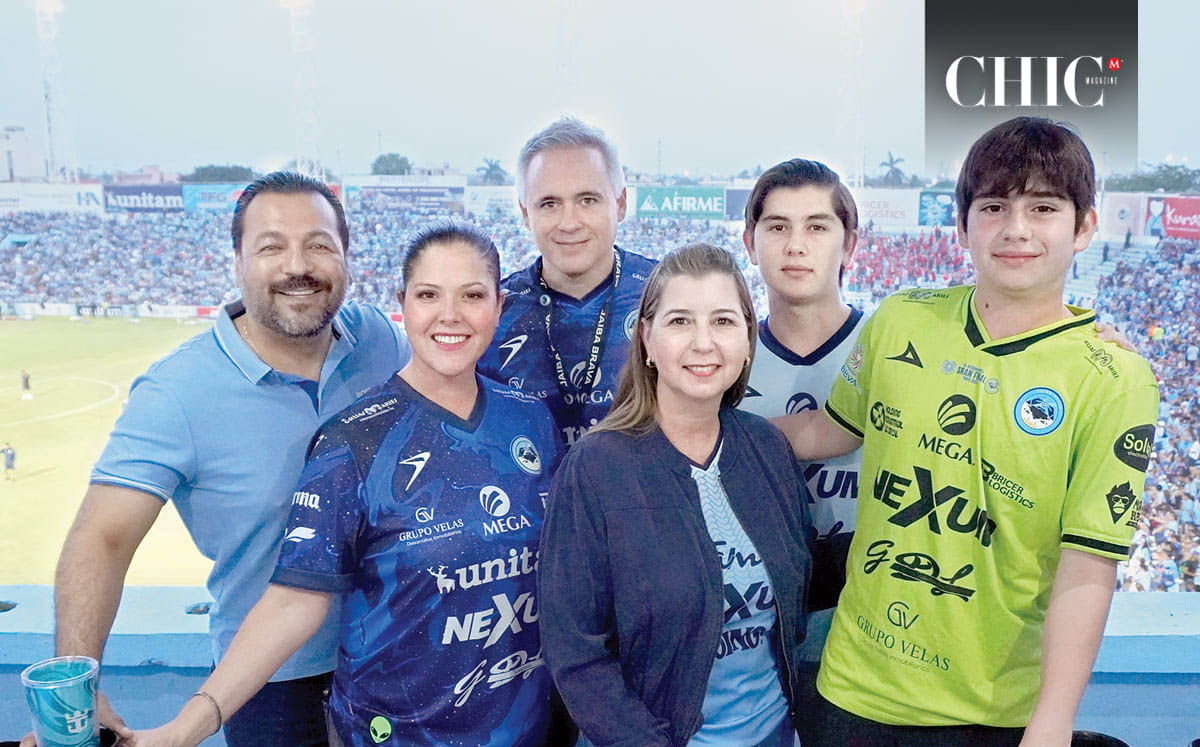 Anuar Morales, Antonio Peña, Irma Holguera, Carmen Neli de la Garza, Santiago Núñez y Juan Pablo Núñez