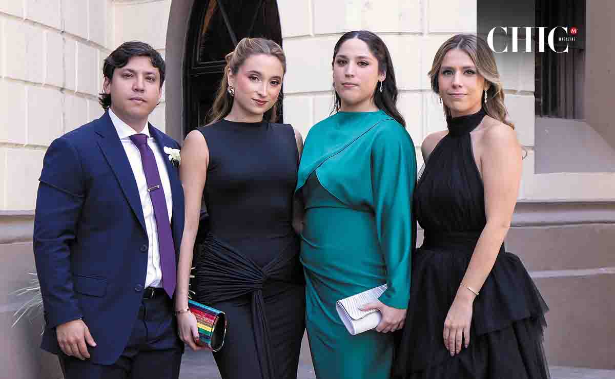 Mauricio Arrambide, María Pineda, Camila Arrambide y Regina Arrambide / Fotos: Roberto Alvarado