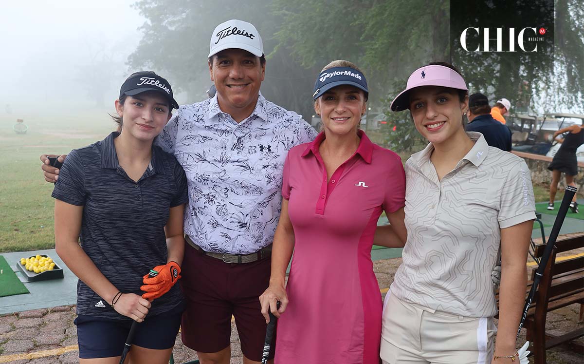 Valentina García, Juan García, Adriana Gómez, María García