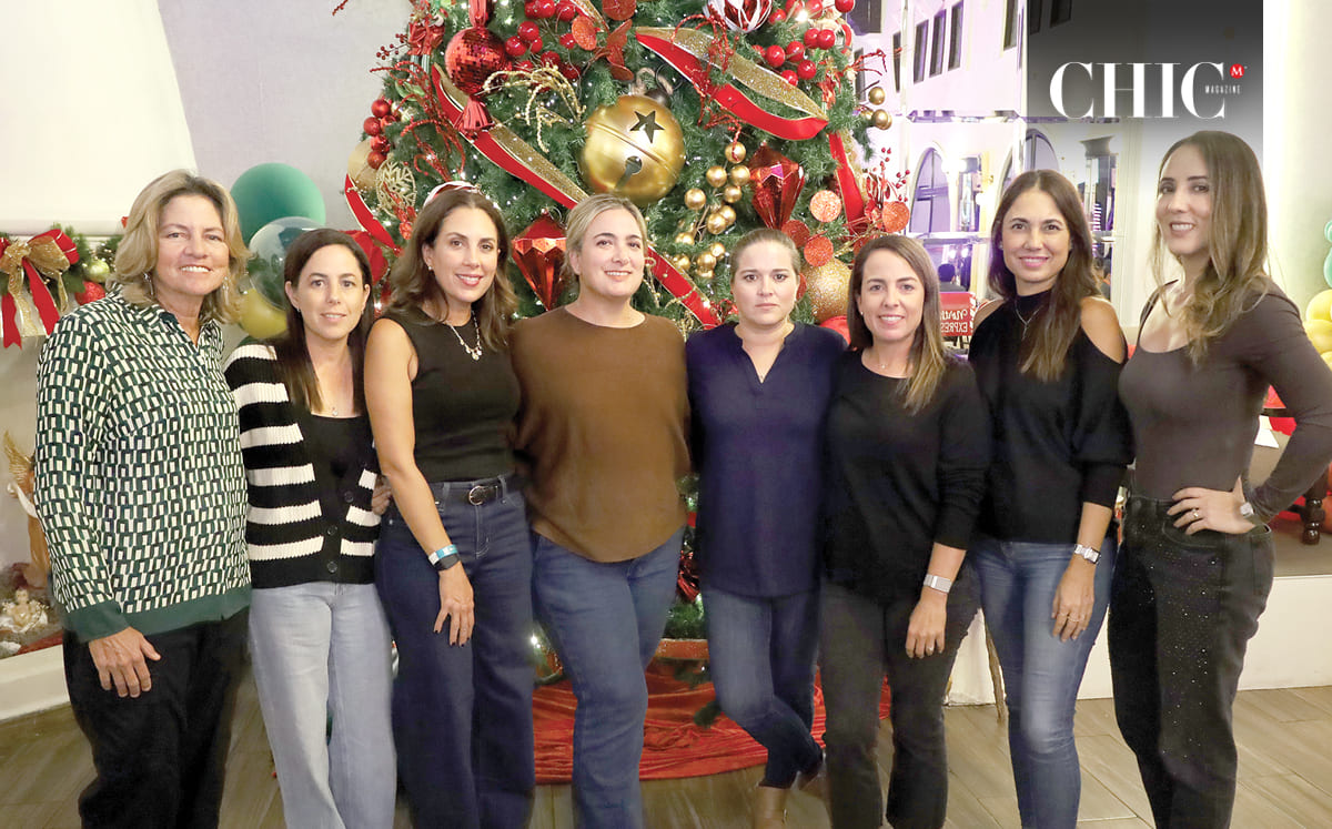 Mary José Paniagua, Lucy Lorenzo, Isabel Castro, Maru Cuadra, Claudia Biagi, María Santisteban, Gaby González Ale Terán