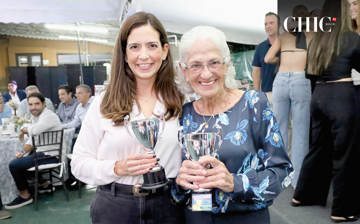 Ana Sofía Ponce y Lupita De Anda