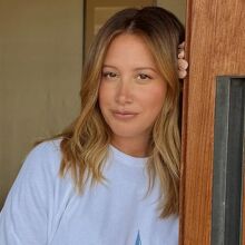Ashley Tisdale confesó cómo un grupo de mamás famosas la hizo sentir excluida (Instagram)