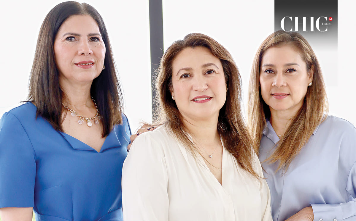 Gina Herrera de Solís, Martha de Sottil, Delia Enriquez
