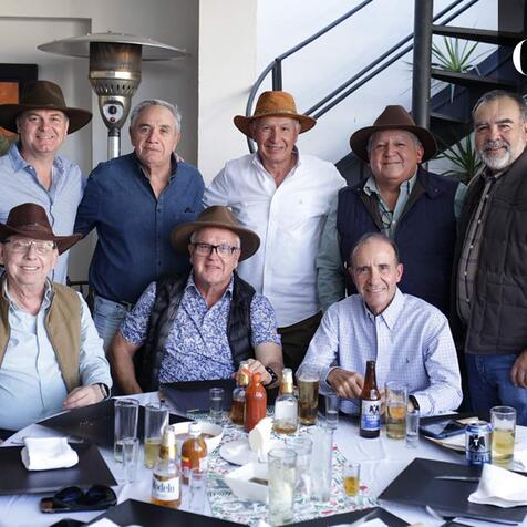 josé enrique, roberto, camilo, salvador, mchlouf, Ricardo y Fernando