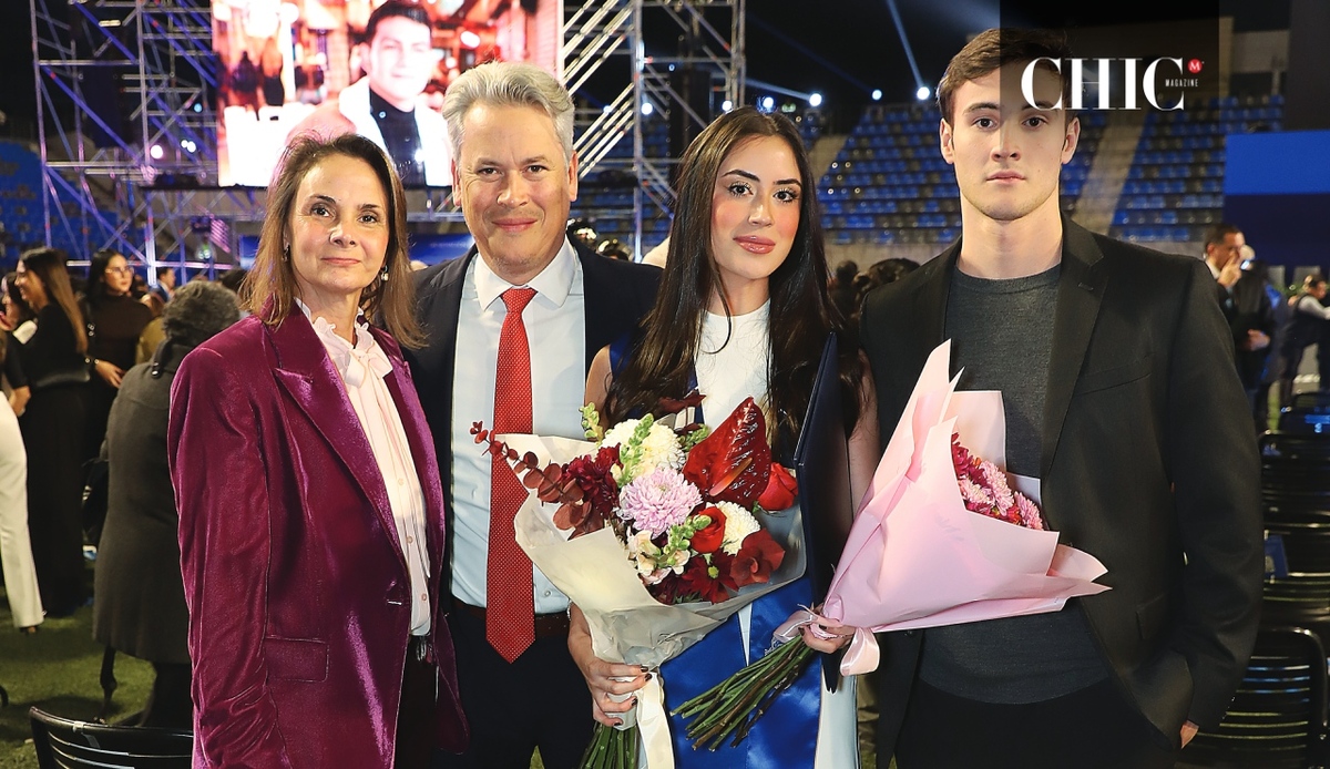 Karla Canales de Peña, Eugenio Peña, Fernanda Peña y Eugenio Peña / Foto: Daniel Saldívar