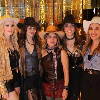 Karla, Luzma, Tania, Claudia y Valeria