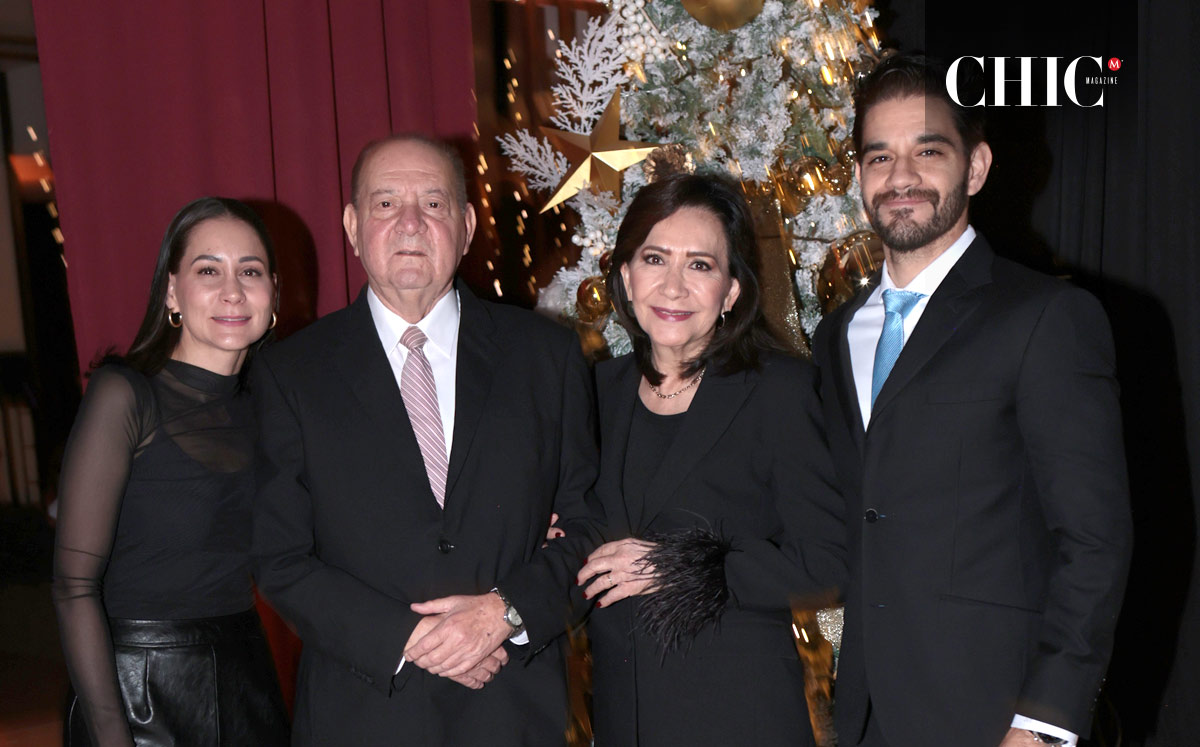 Maritere Viesca, Jesús Viesca Galvan, Elisa Corrales de Viesca y Jesús Viesca