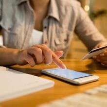 A partir de 2026 el SAT vigilará transferencias electrónicas inusuales (Freepik)