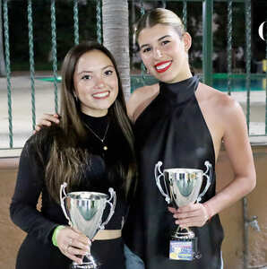 Laura Salas y Marialex Elizondo