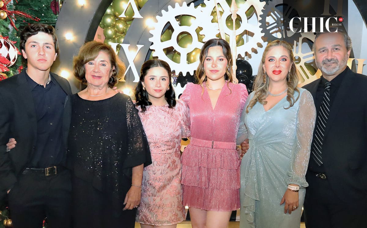 Leandro Elizondo, Alicia Vega, Carmen Elizondo, Andrea Elizondo, Andrea Leal y Leandro Elizondo