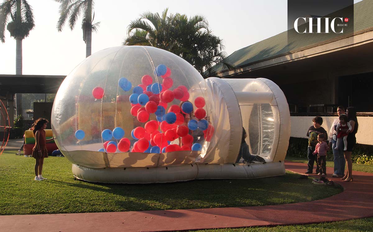 Los juegos inflables fueron algunas de las diversas actividades que podían disfrutar los niños