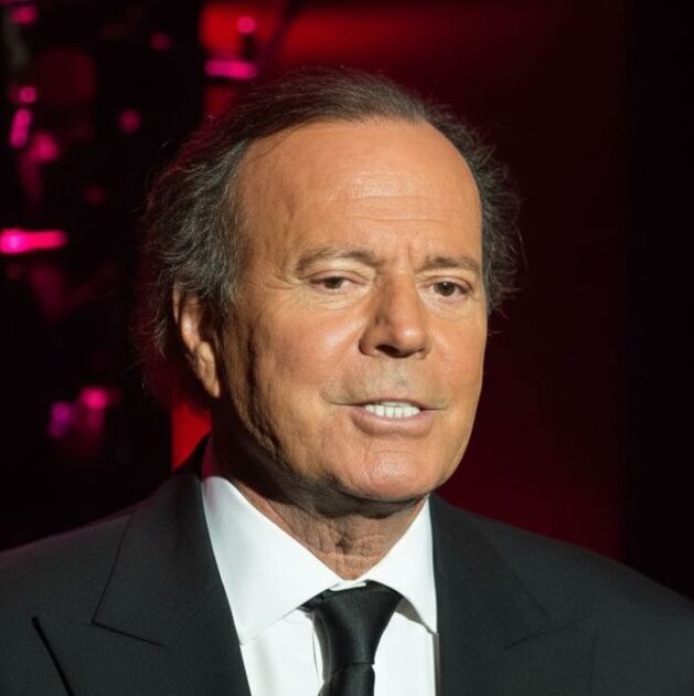 Dos mujeres acusan a Julio Iglesias de agresión sexual y te decimos qué es lo que está pasando con el cantante (IA)