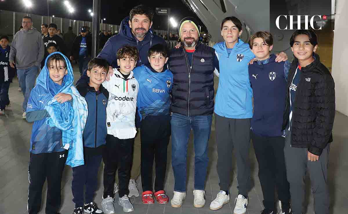 Benito Flores, Jorge Garza, Gabriel Garza, Andrés Pineda, Hernán Moreno, Emilio Garza, Jorge Garza, José Álvarez Tostado y Eugenio Flores