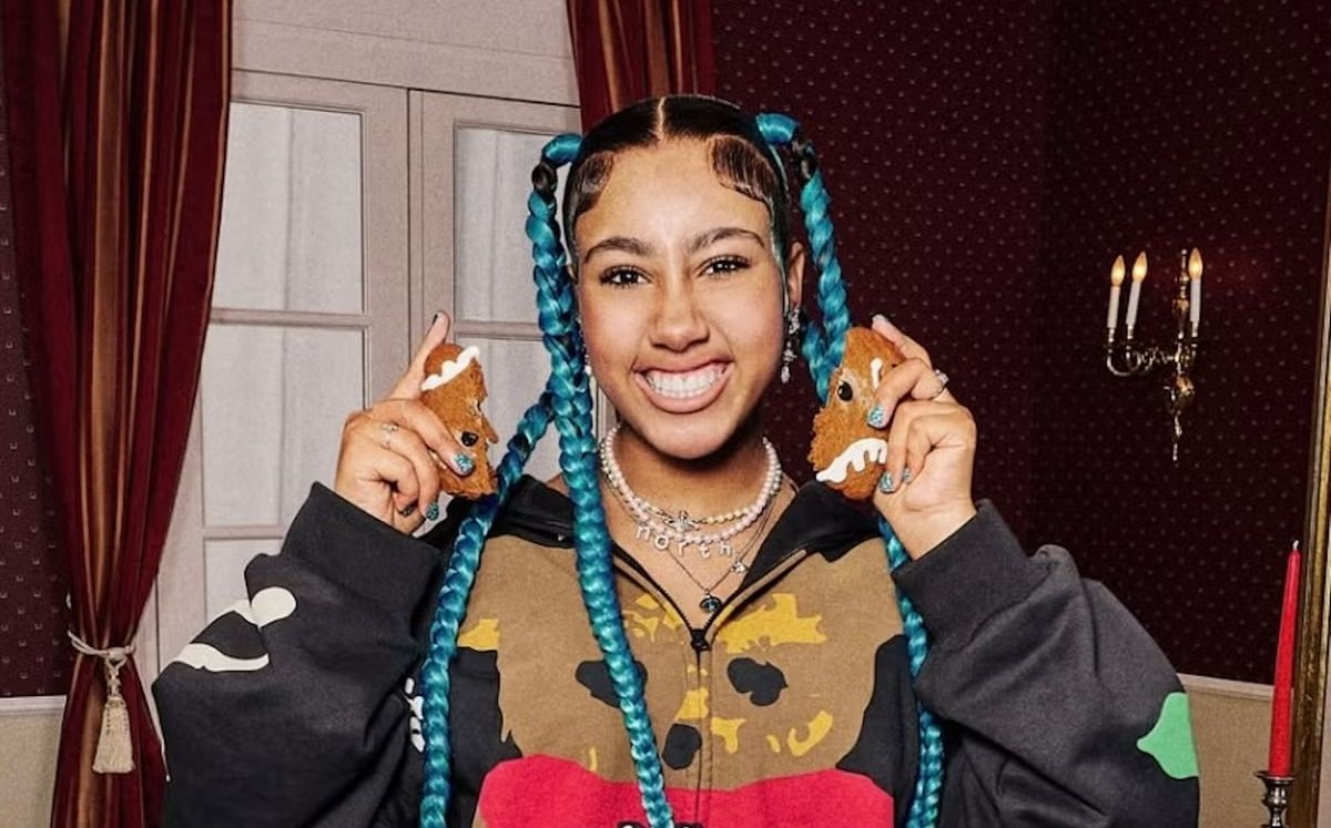 North West, hija de Kim Kardashian, causa controversia al mostrar nuevos piercings en los dedos (Instagram)