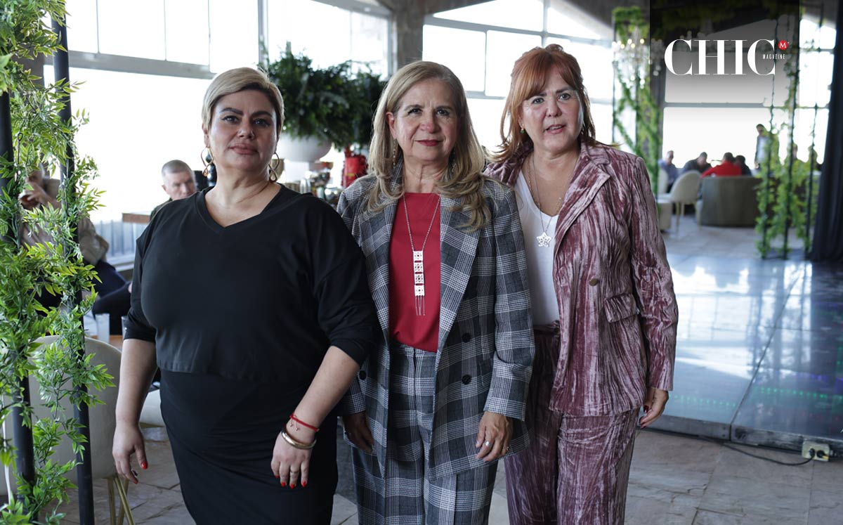 Abril, Carolina y Margarita