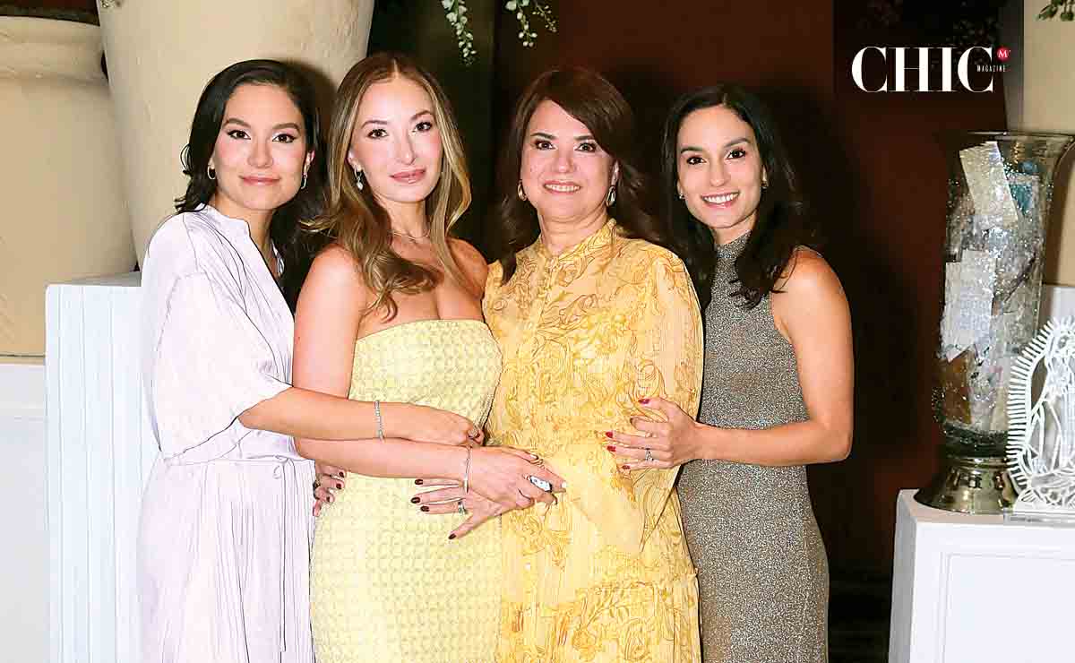 Cynthia Lozano, Mariana Lozano, Cynthia Valdez de Lozano y Andrea Lozano / Fotos: Omar Valdez