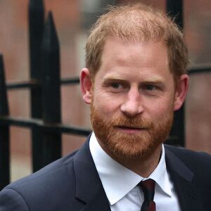 Príncipe Harry llora en tribunal de Londres por juicio contra tabloides (Foto: Reuters)