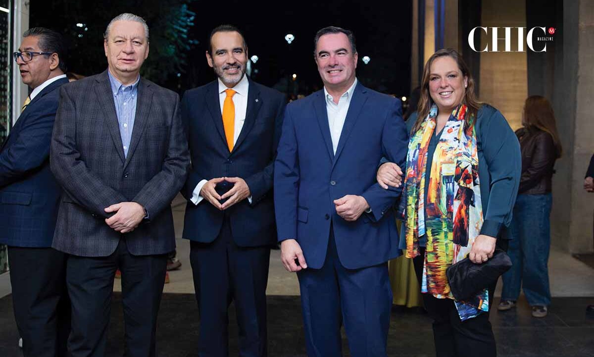 José Luis Cisneros, Ricardo López, Enrique Pérez y Luci Vargas