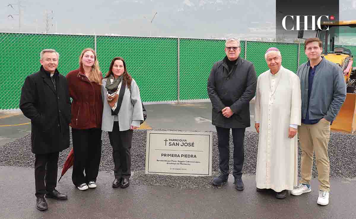 Camila Calderón, Brenda Arpee,  Juan Carlos Calderón, monseñor Rogelio Cabrera y Juan Carlos Calderón / Fotos: Daniel Saldivar
