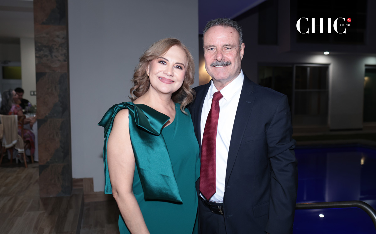 Papás de la novia. Mónica Piña y Ángel Aguirre