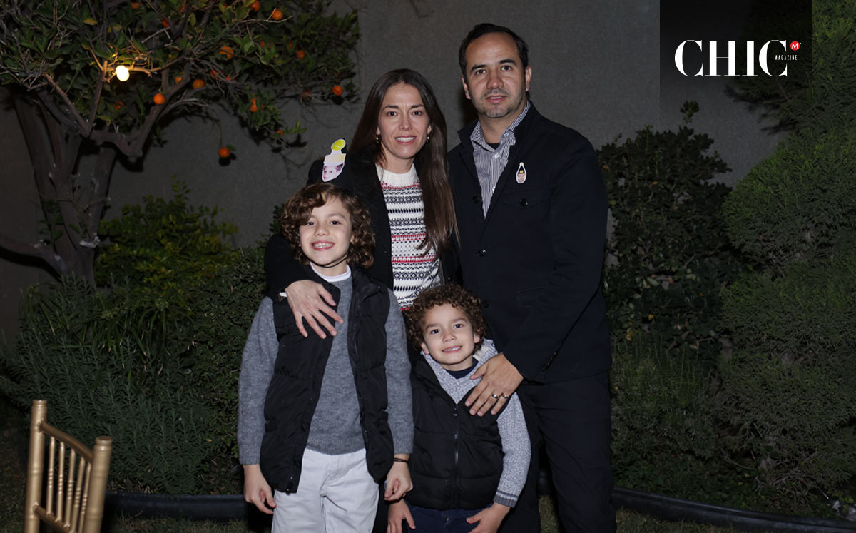 Sofía, Rogelio, Rogelio y Rodrigo