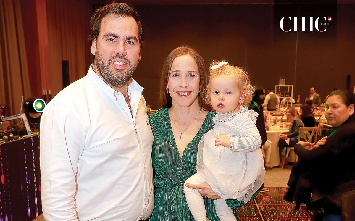 Mauricio Quintanilla, Marigaby Bayon y Montserrat Quintanilla