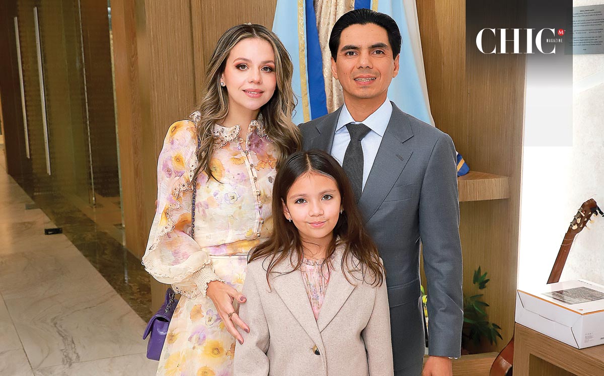 Mirelly Bravo, Manuel Robles y María Andrea Robles