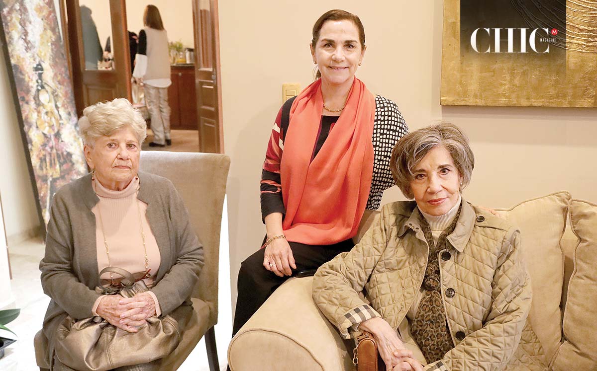 Rosita de García, Meche Arias e Irma Cantú